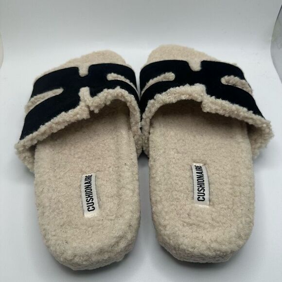 CUSHIONAIRE Women's Cuddle Fur Faux Shearling lined slide sandal +Memory Foam 8 - Picture 4 of 7